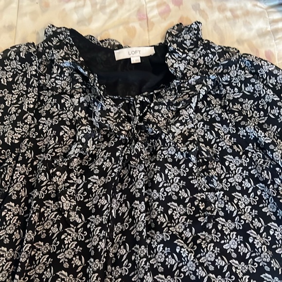 Top - Picture 2 of 2